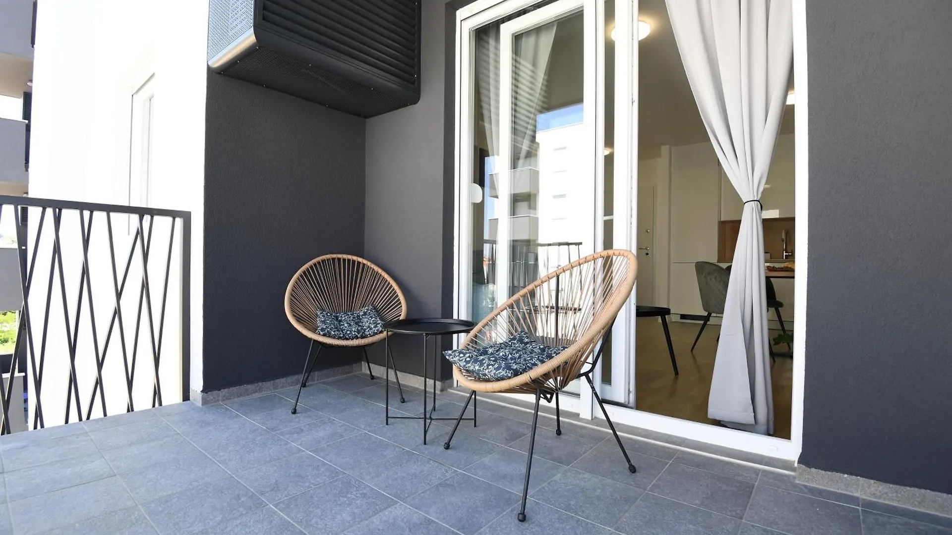 Apartment Nora With Private Parking Zara 0*,  Croazia